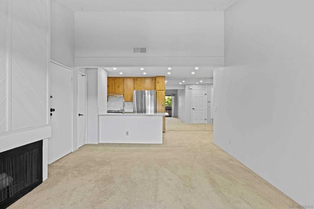 9189 Village Glen Dr 252, San Diego, CA 92123 — photo 3