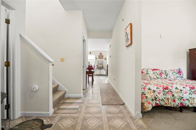 4982 Penny Lane, North Olmsted, OH 44070