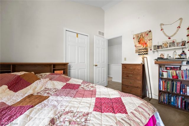 4982 Penny Lane, North Olmsted, OH 44070