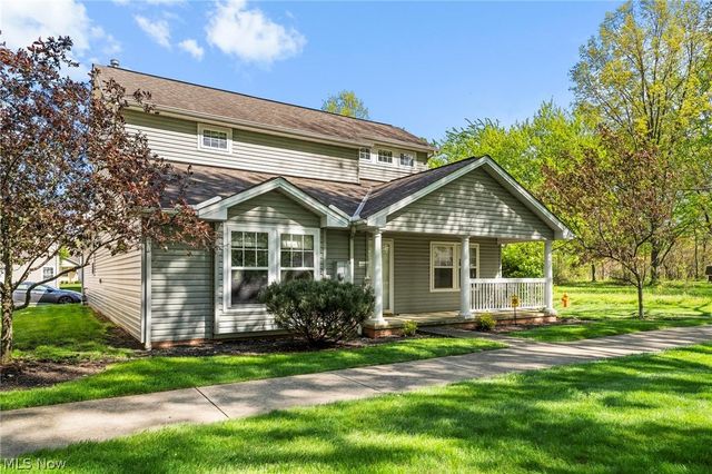 4982 Penny Lane, North Olmsted, OH 44070