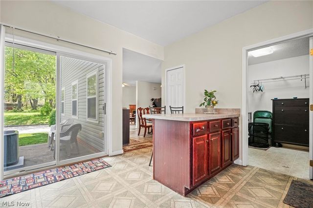 4982 Penny Lane, North Olmsted, OH 44070