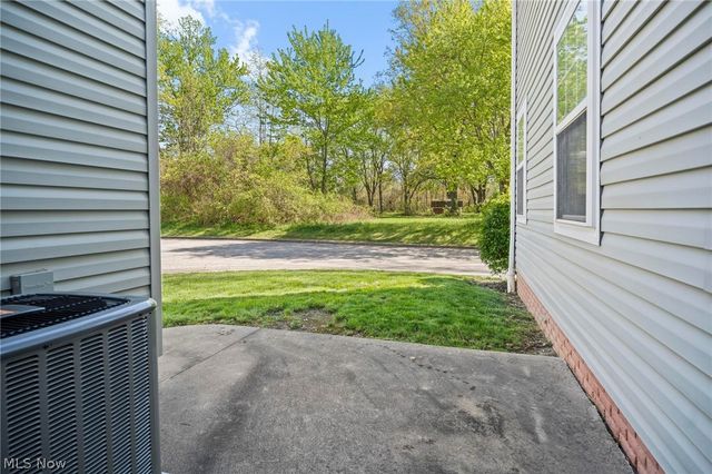 4982 Penny Lane, North Olmsted, OH 44070