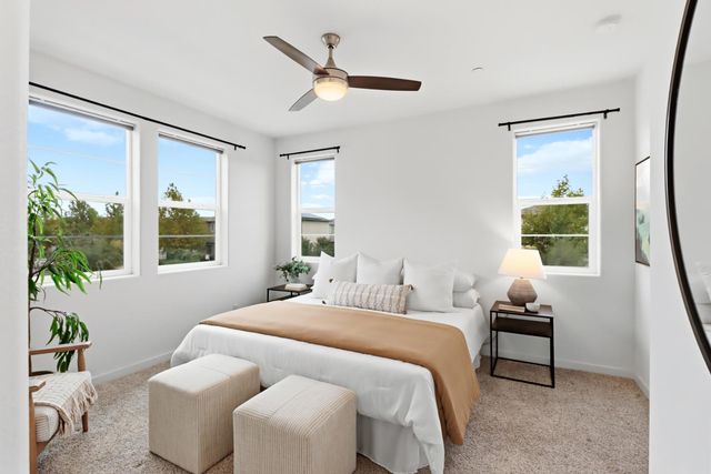 3050 Copper Rose Walk, Sacramento, CA 95833