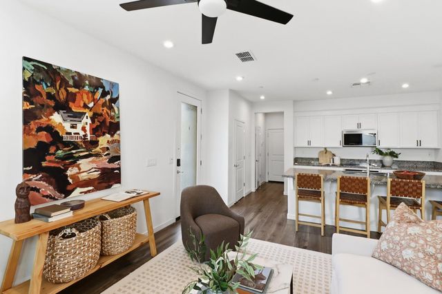 3050 Copper Rose Walk, Sacramento, CA 95833