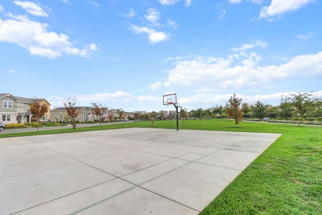 3050 Copper Rose Walk, Sacramento, CA 95833