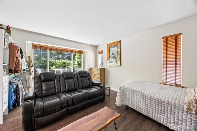 35012 13th Place SW, Federal Way, WA 98023