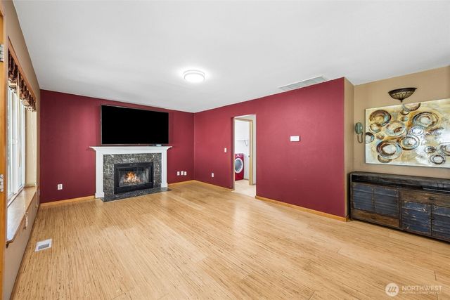 35012 13th Place SW, Federal Way, WA 98023