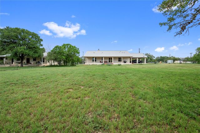 551 Gatlin Creek RD, Dripping Springs, TX 78620