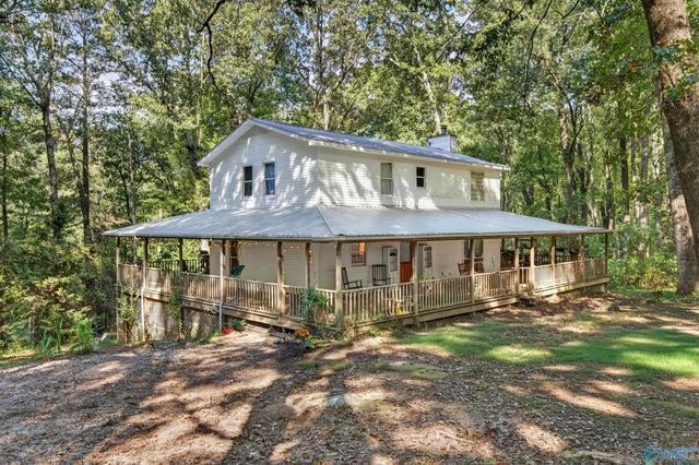 192 Section Mountain Road, Somerville, AL 35670