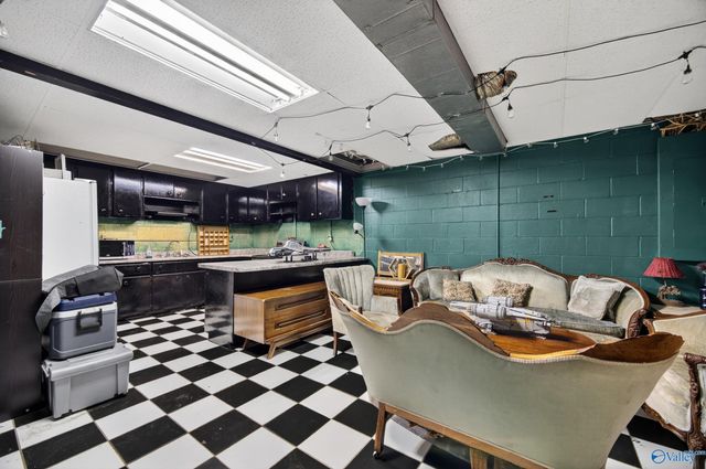 192 Section Mountain Road, Somerville, AL 35670