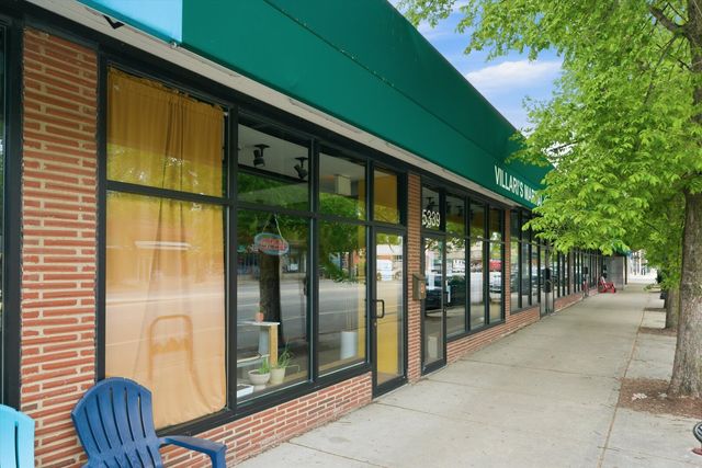 5337 W Devon Avenue, Chicago, IL 60646