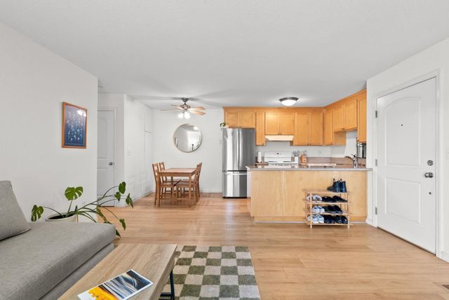 755 14th Avenue 814, Santa Cruz, CA 95062
