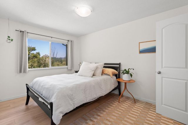 755 14th Avenue 814, Santa Cruz, CA 95062