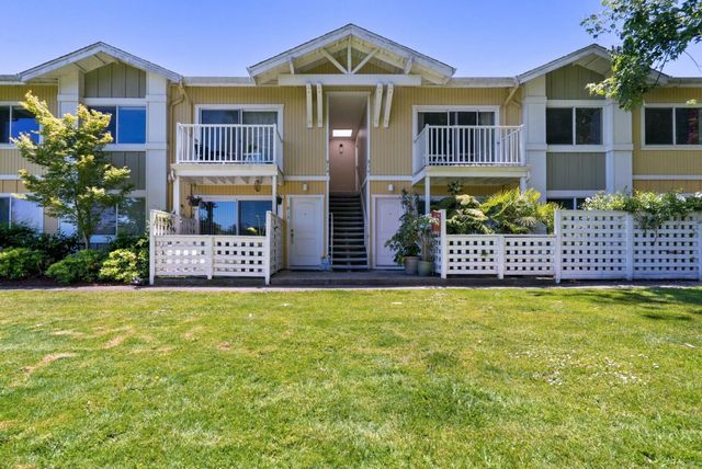755 14th Avenue 814, Santa Cruz, CA 95062