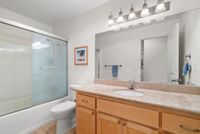 755 14th Avenue 814, Santa Cruz, CA 95062