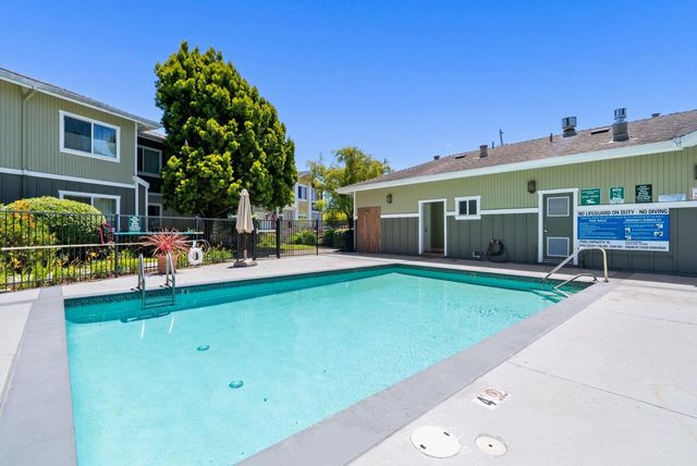 755 14th Avenue 814, Santa Cruz, CA 95062