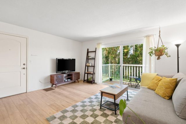 755 14th Avenue 814, Santa Cruz, CA 95062