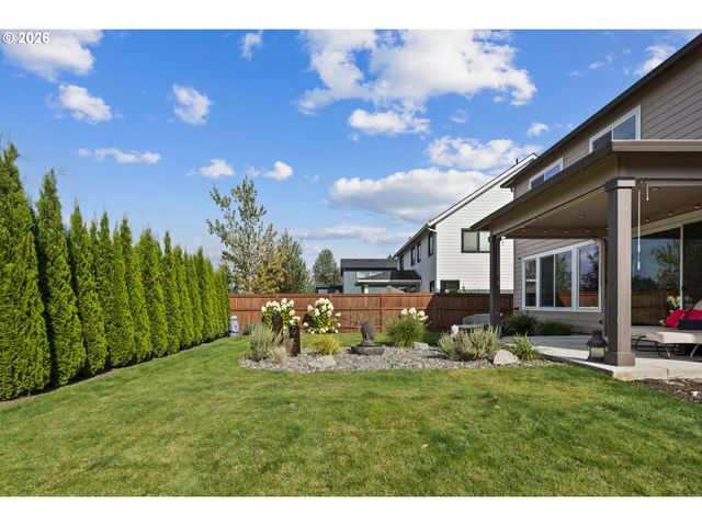 3910 S HAY FIELD Cir, Ridgefield, WA 98642