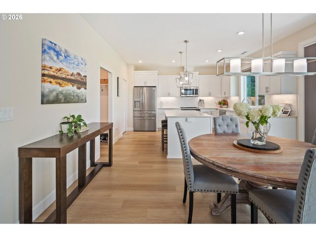 3910 S HAY FIELD Cir, Ridgefield, WA 98642