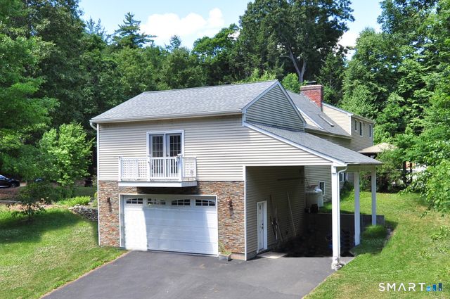 4 Tennyson Drive, Granby, CT 06035