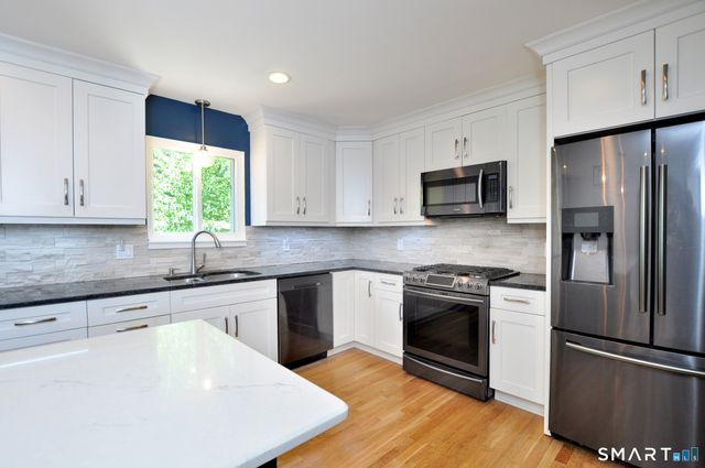 4 Tennyson Drive, Granby, CT 06035