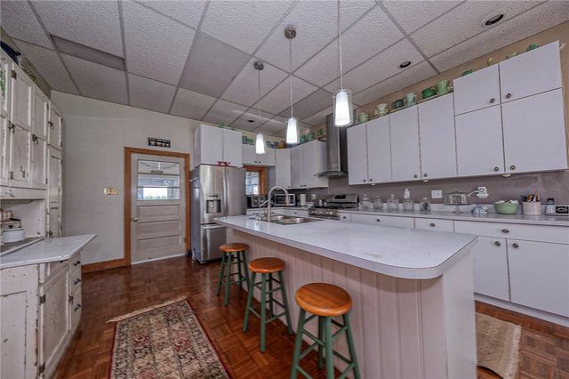 115 River Avenue, Glenfield, PA 15143