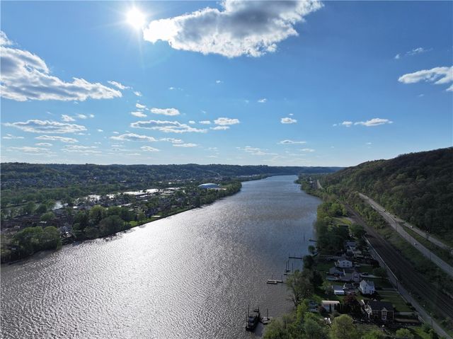 115 River Avenue, Glenfield, PA 15143