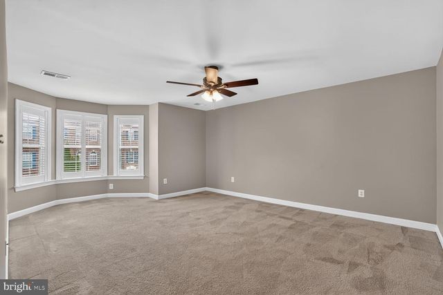6002 POPES CREEK PL, Haymarket, VA 20169