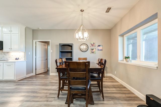 306 W Quinlan Street, Lubbock, TX 79403