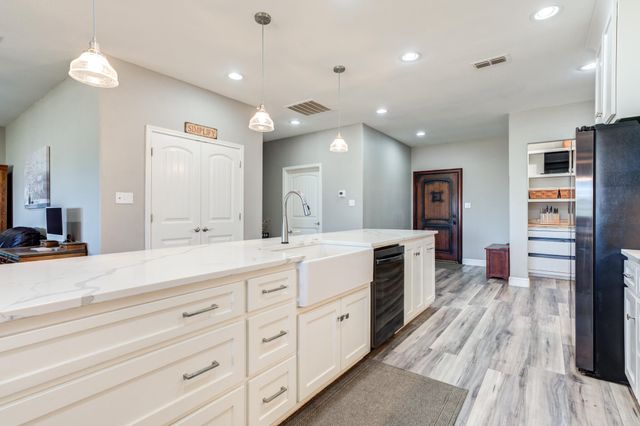 306 W Quinlan Street, Lubbock, TX 79403