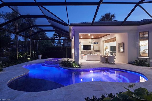 2220 Miramonte CT, Naples, FL 34105