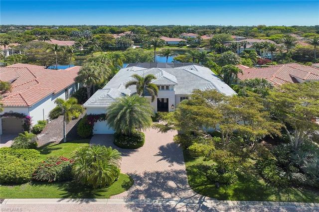 2220 Miramonte CT, Naples, FL 34105