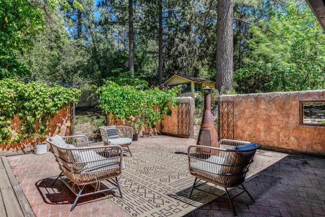 53155 Toll Gate Road, Idyllwild, CA 92549