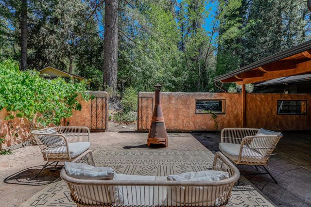 53155 Toll Gate Road, Idyllwild, CA 92549