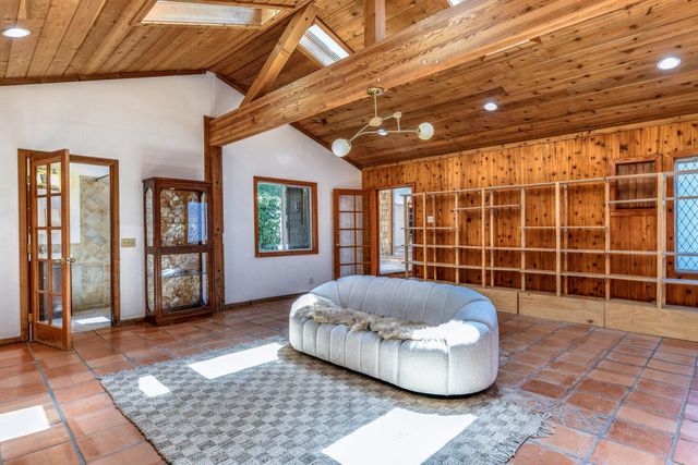 53155 Toll Gate Road, Idyllwild, CA 92549