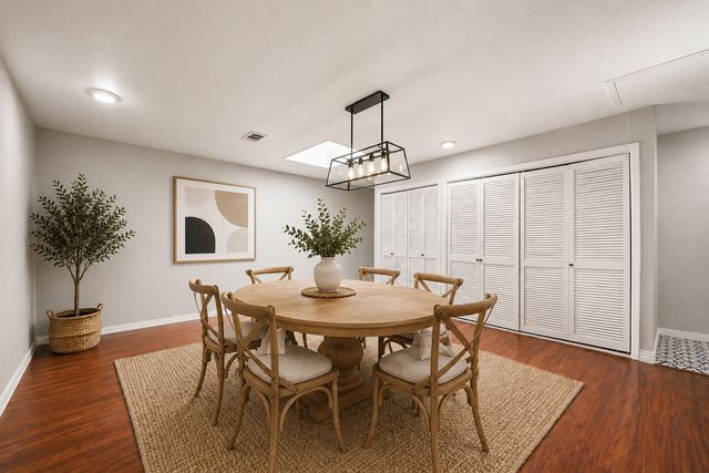 652 Oak Drive, Hurst, TX 76053