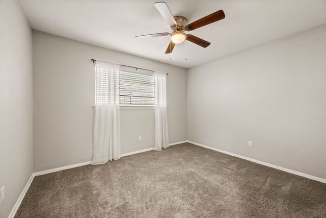 652 Oak Drive, Hurst, TX 76053