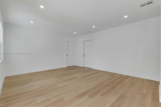 7970 NW 176th St, Hialeah, FL 33015