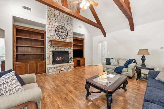 2117 Red Cedar Trail, Greenville, TX 75402