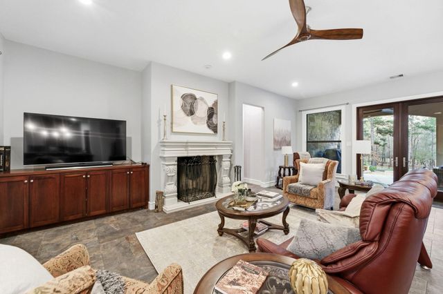 280 Sundog Road, Huntsville, TX 77340
