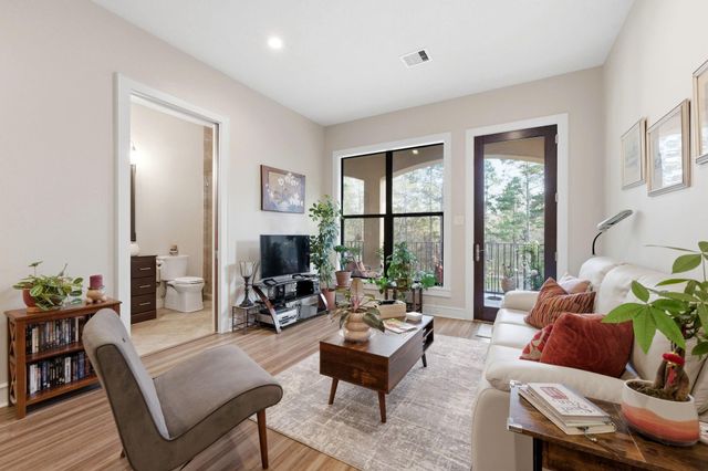 280 Sundog Road, Huntsville, TX 77340