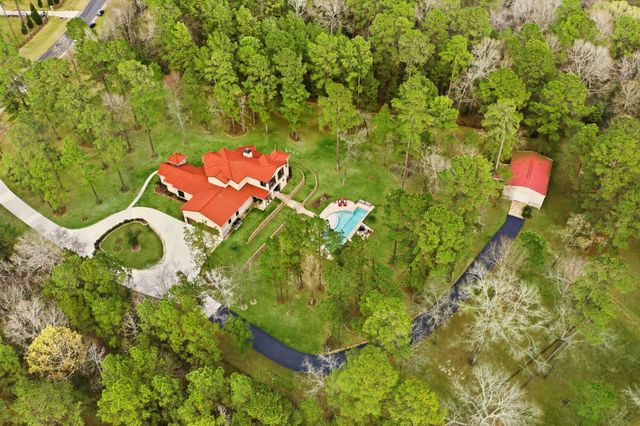 280 Sundog Road, Huntsville, TX 77340