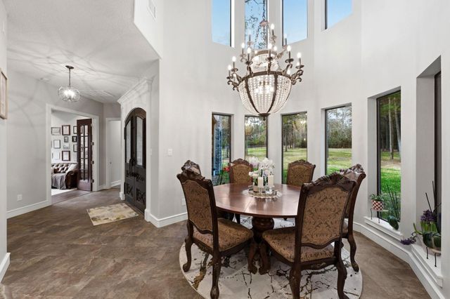 280 Sundog Road, Huntsville, TX 77340