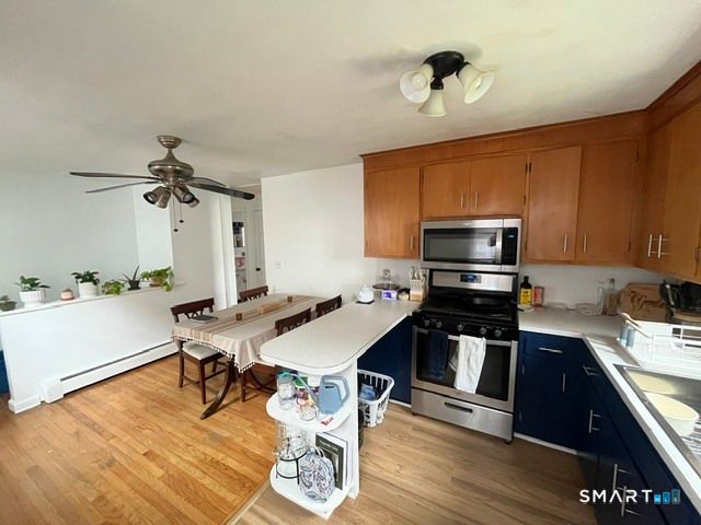 12 Pleasant Street, New London, CT 06320