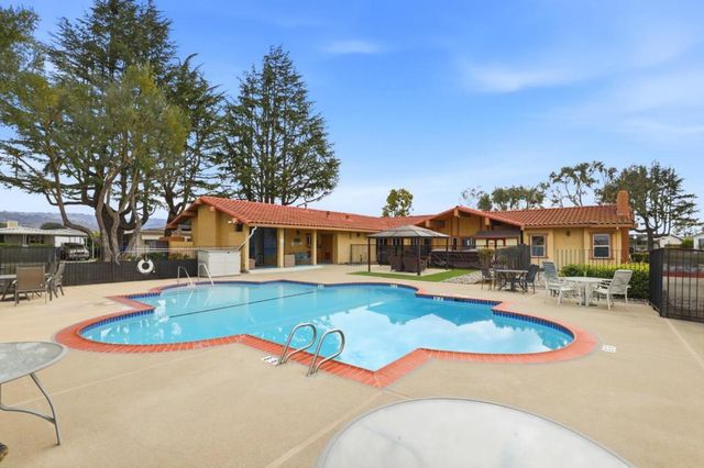 275 Burnett Avenue, Morgan Hill, CA 95037