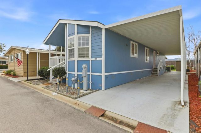 275 Burnett Avenue, Morgan Hill, CA 95037