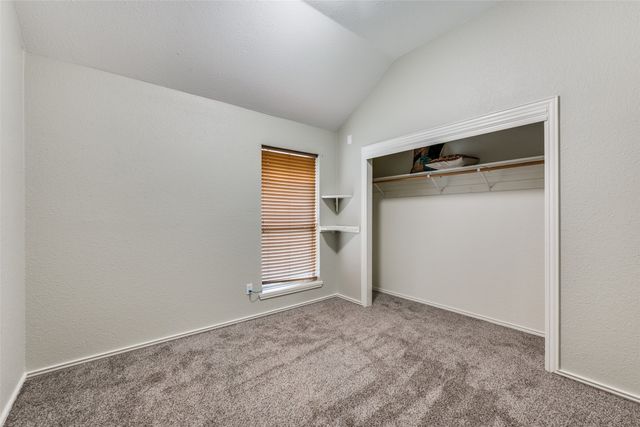 4950 Highbank Drive, Arlington, TX 76018