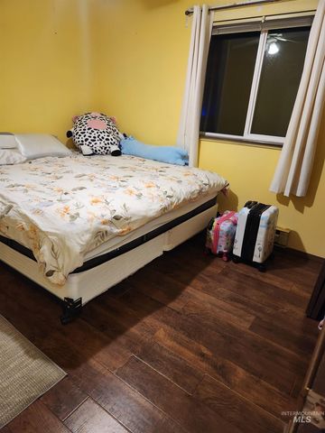 154 Avenida Del Rio W, Twin Falls, ID 83301