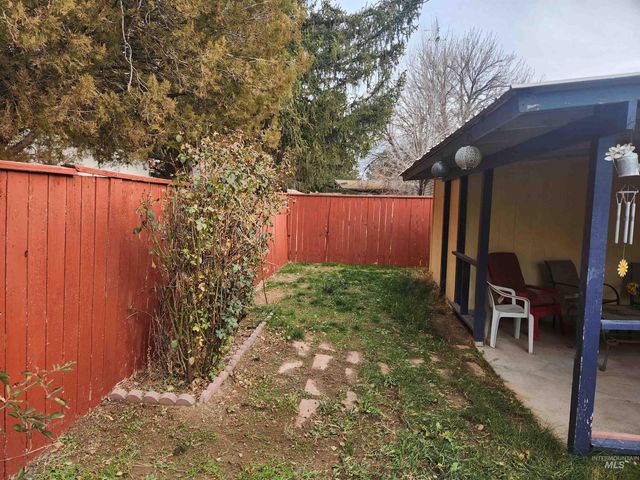 154 Avenida Del Rio W, Twin Falls, ID 83301