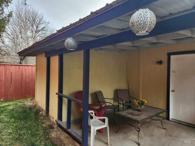 154 Avenida Del Rio W, Twin Falls, ID 83301